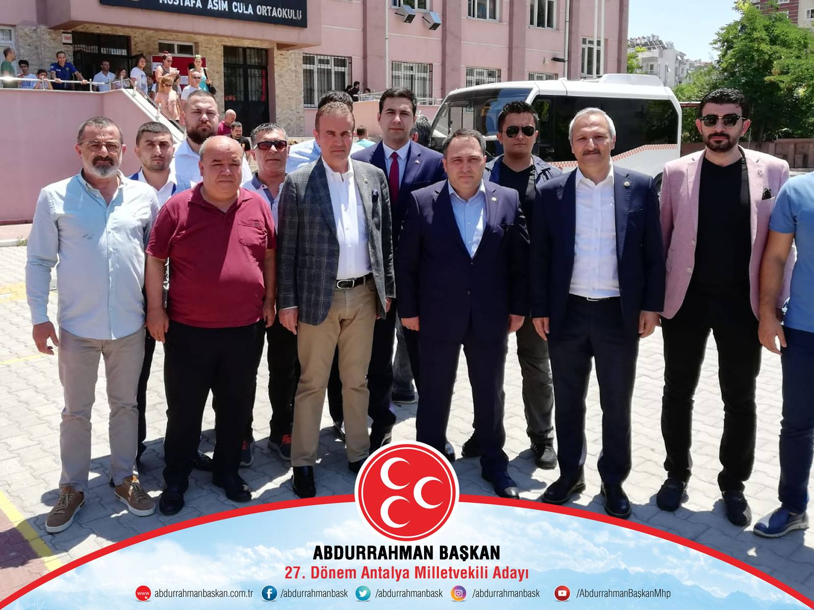 Antalya Milletvekilimiz Ahmet Selim Yurdakul, İl Başkanımız Mustafa Aksoy ve dava arkadaşlarımız ile birlikte Muratpaşa Mustafa Asım Cula Ortaokulu